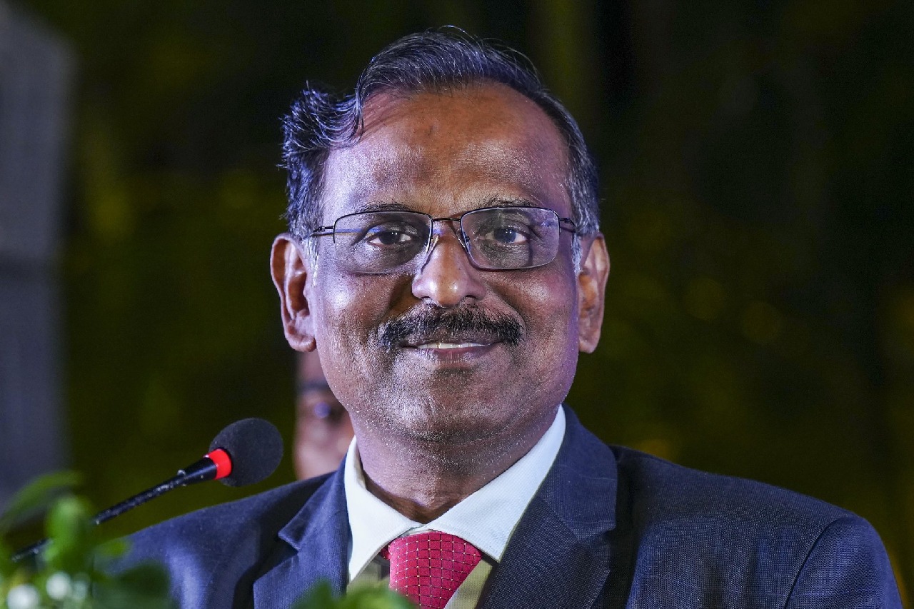 నాసా ఆర్టెమిస్-2 మిషన్ ను కొనియాడిన ఇస్రో చీఫ్ నారాయణన్