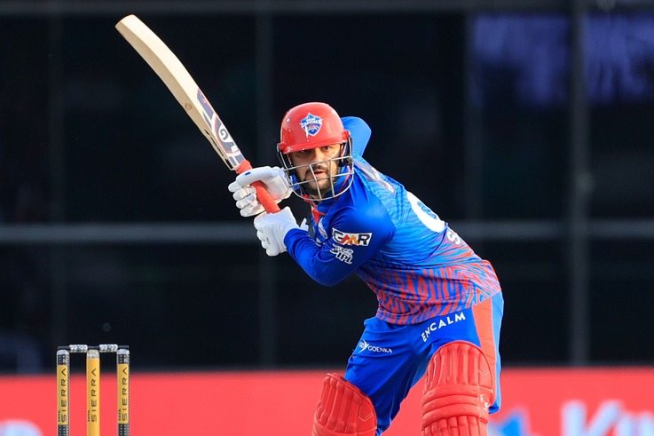 ముంబై బౌలర్లకు చుక్కలు చూపించిన సమీర్ రిజ్వీ... ఢిల్లీ క్యాపిటల్స్ ఘనవిజయం