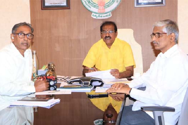 ఏపీలో ఇరిగేషన్ పనుల అంచనాల తయారీలో అధికారుల అలసత్వం..అధికారులపై మంత్రి నిమ్మల ఆగ్రహం