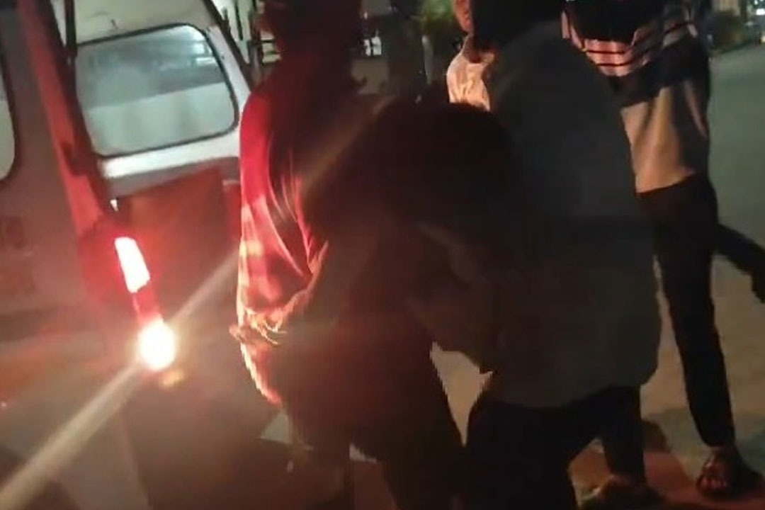 నాసిక్‌లో  విషాదం.. కారు బావిలో పడి ఒకే కుటుంబానికి చెందిన 9 మంది మృతి