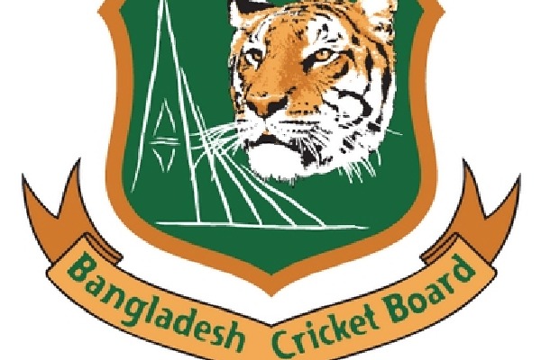 బంగ్లాదేశ్ క్రికెట్లో సంక్షోభం... నలుగురు బోర్డు డైరెక్టర్ల రాజీనామా... చివరి వ్యక్తిగానే వెళతానన్న చీఫ్