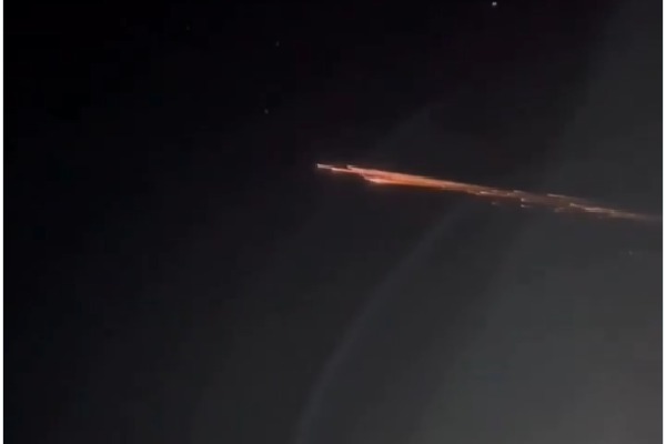 ఇండోనేషియా గగనతలంలో అగ్నిగోళం... అసలు విషయం ఇదే!