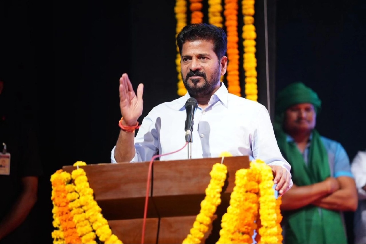 మీ డాష్ కామెంట్‌కు నేను రాష్ కామెంట్ చేయబోను: పినరయి విజయన్ కు రేవంత్ రెడ్డి కౌంటర్