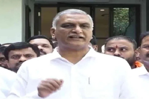 హరీశ్ రావు హౌస్ అరెస్ట్... పరిగి వెళ్లితీరుతానన్న హరీశ్