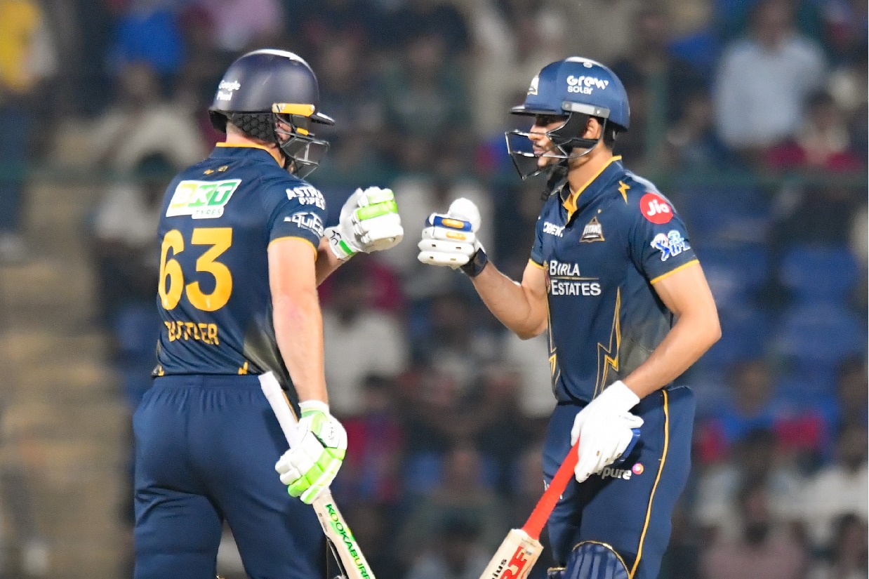 గిల్ ధమాకా... బట్లర్, సుందర్ బాదుడు.. గుజరాత్ టైటాన్స్ భారీ స్కోరు