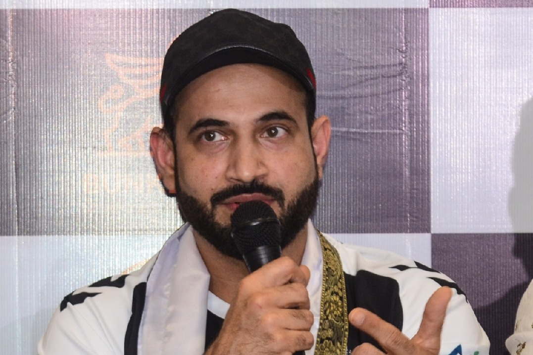 బుమ్రా బౌలింగ్‌లో స్కోరు చేస్తానని చెప్పి చేసి చూపించాడు... అతడ్ని టీమిండియాలోకి తీసుకోవాలి: ఇర్ఫాన్ పఠాన్ వ్యాఖ్యలు