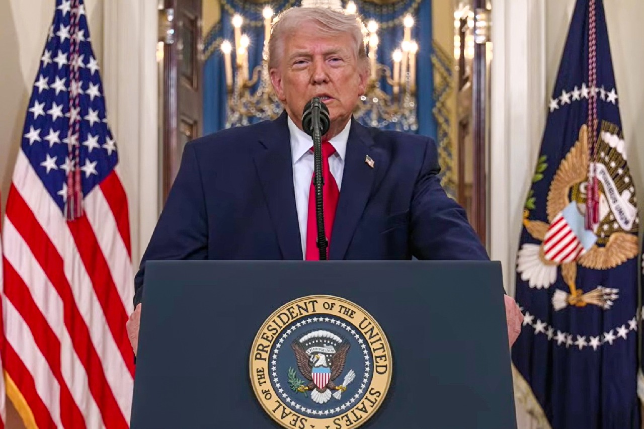 ఇరాన్‌లో పాలన మారింది... ఇక కలిసి పనిచేస్తాం: ట్రంప్