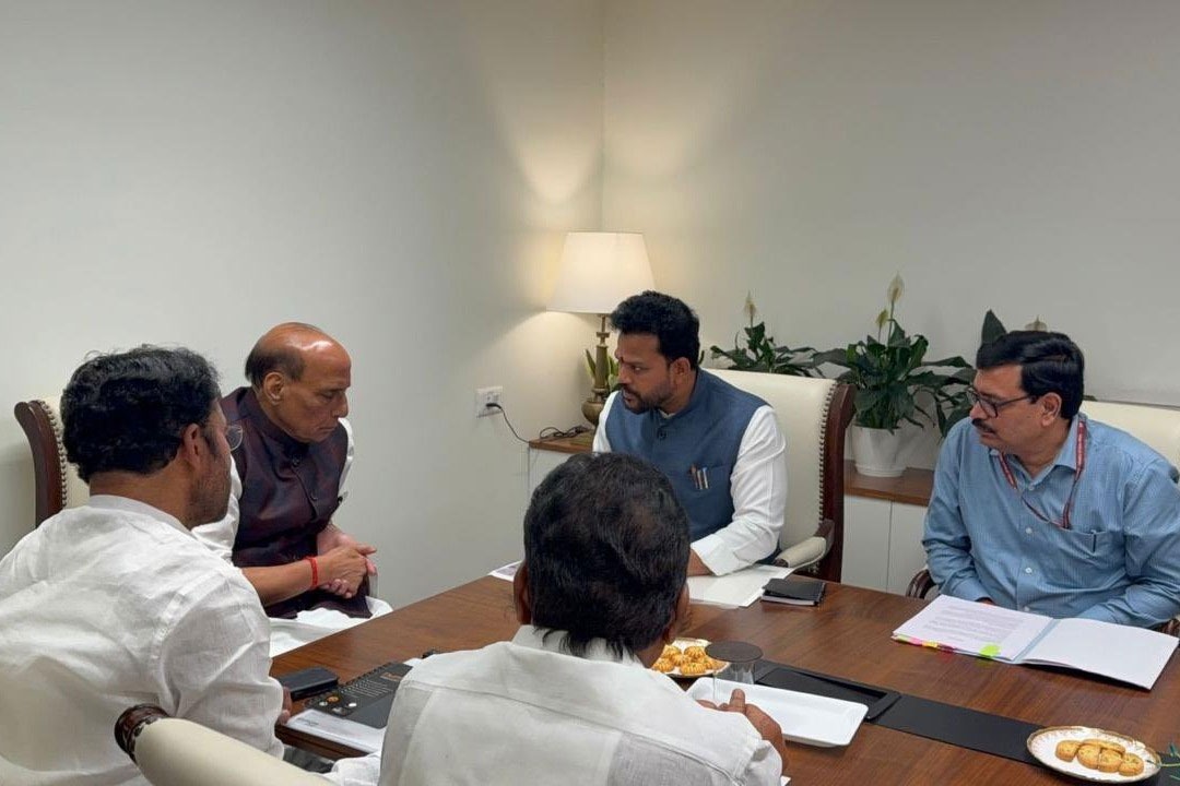 ఆదిలాబాద్ ఎయిర్‌పోర్ట్‌కు కేంద్రం గ్రీన్ సిగ్నల్.. రక్షణ శాఖ ఆధ్వర్యంలో నిర్మాణం