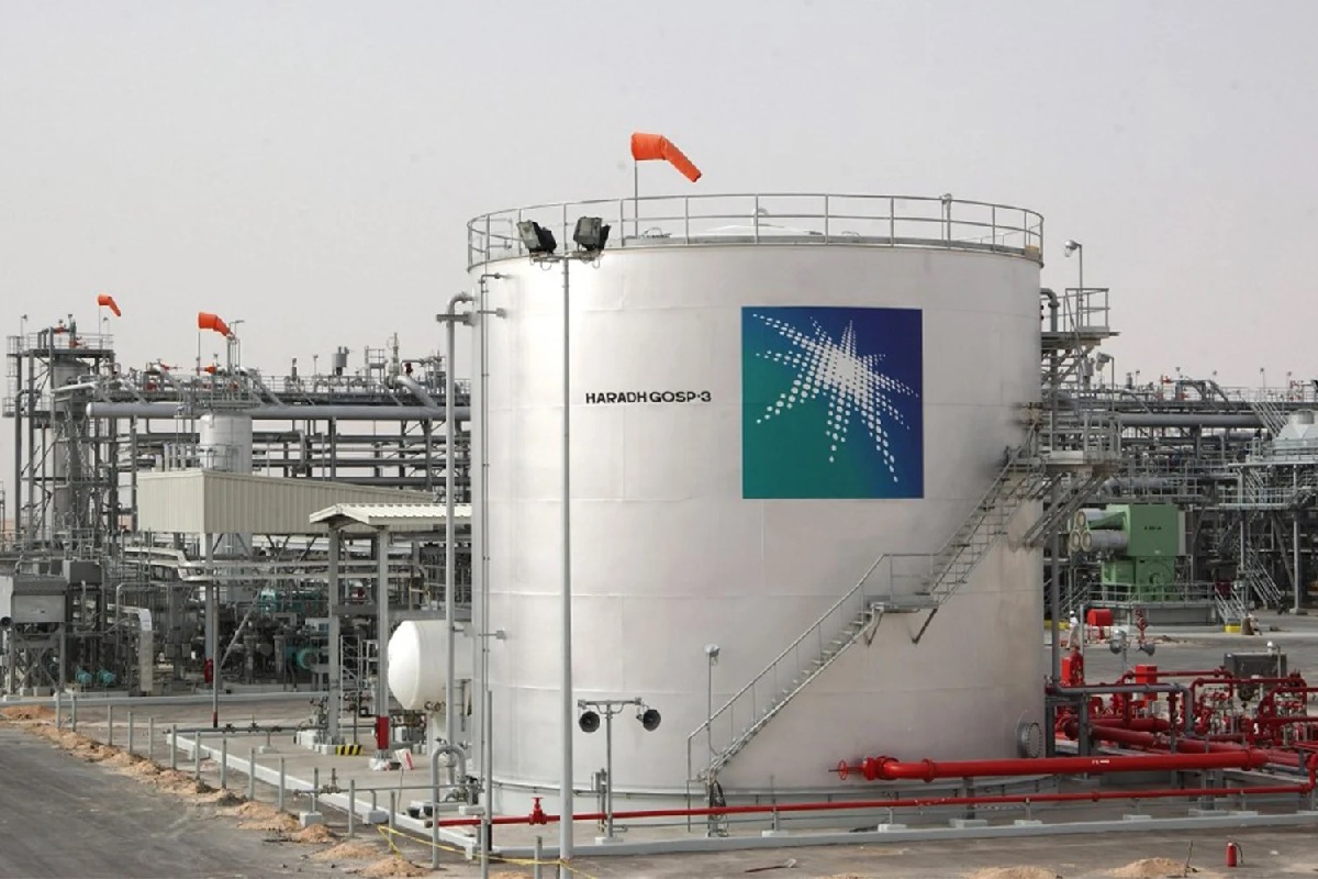 సౌదీ కీలక ఆయిల్ పైప్‌లైన్‌పై డ్రోన్లు, క్షిపణులతో ఇరాన్ దాడి