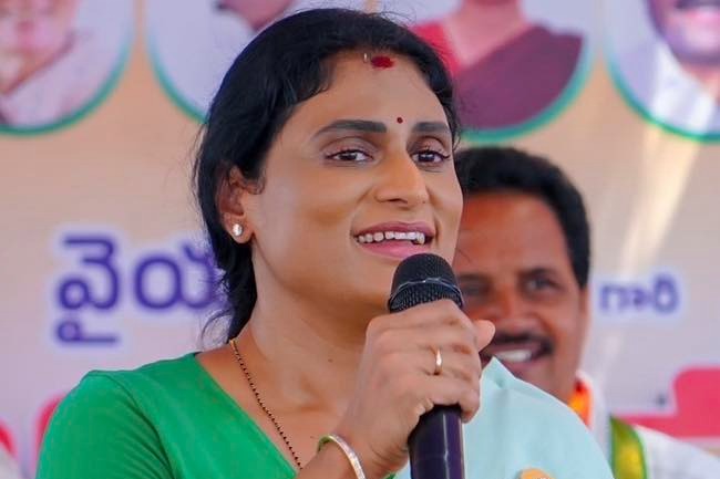 YS Sharmila Calls Pulivendula Avi Goddali in Jagan Jibe