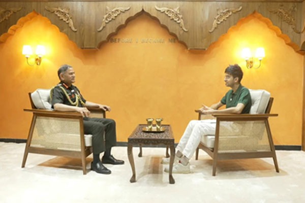 నమాజ్ కోసం ఉగ్రవాదులపై దాడిని వాయిదా వేశాం.. ఆపరేషన్ సిందూర్ రహస్యాలు వెల్లడించిన ఆర్మీ చీఫ్