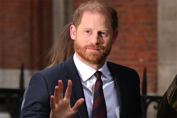 ప్రిన్స్ హ్యారీకి షాక్.. తను స్థాపించిన ఛారిటీ నుంచే పరువు నష్టం దావా!