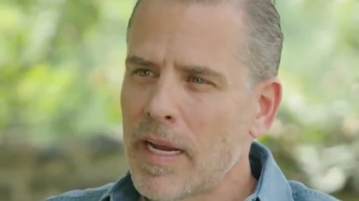 అప్పుల బాధ తట్టుకోలేక అమెరికా నుంచి వెళ్లిపోయిన బైడెన్ కుమారుడు