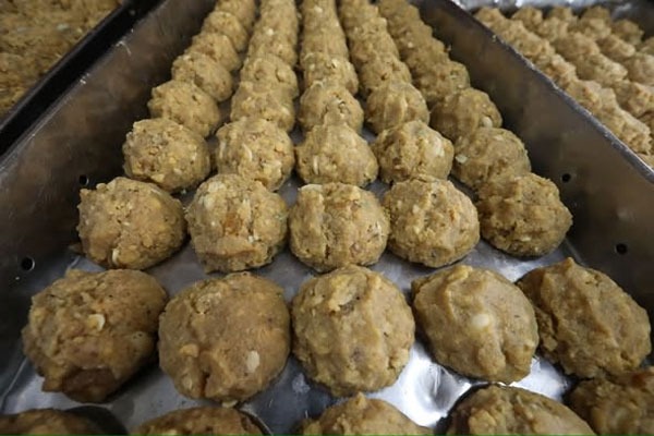 తిరుమల లడ్డూకు పెరిగిన డిమాండ్.. విక్రయాల్లో సరికొత్త రికార్డు!