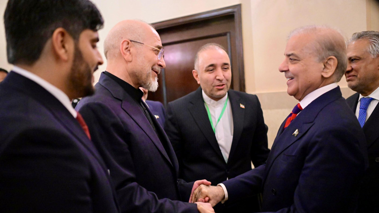 Iran US Talks Begin in Islamabad to Ease Middle East Tensions