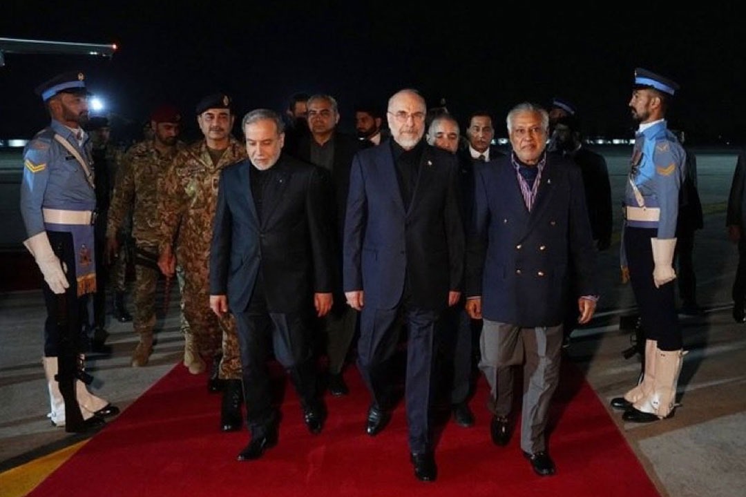 పాకిస్థాన్ చేరుకున్న ఇరాన్ నేతలు.. శాంతి చర్చలకు సర్వం సిద్ధం