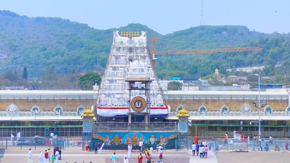 శ్రీవారి భక్తులకు గమనిక... జులై నెల టికెట్ల షెడ్యూల్ విడుదల