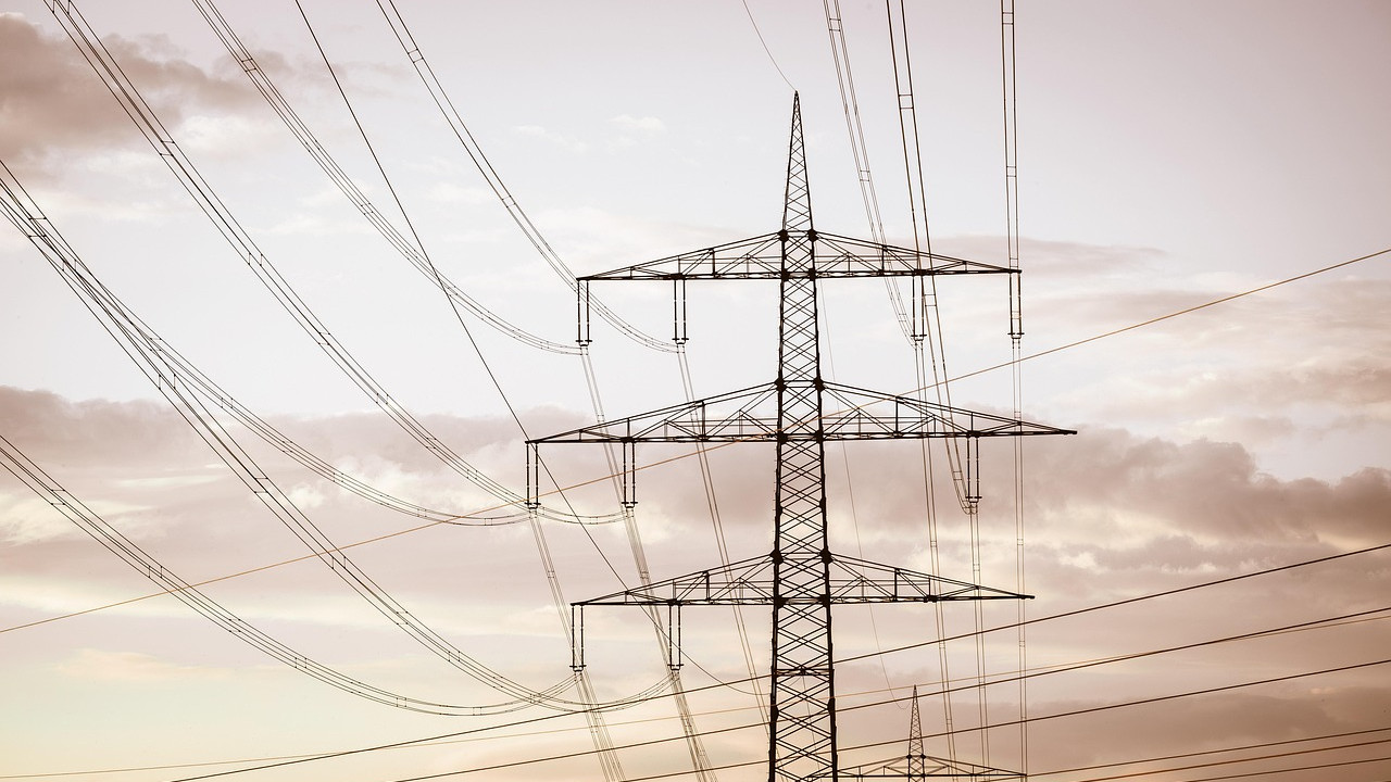 Hyderabad Electricity Consumption Reaches Record High