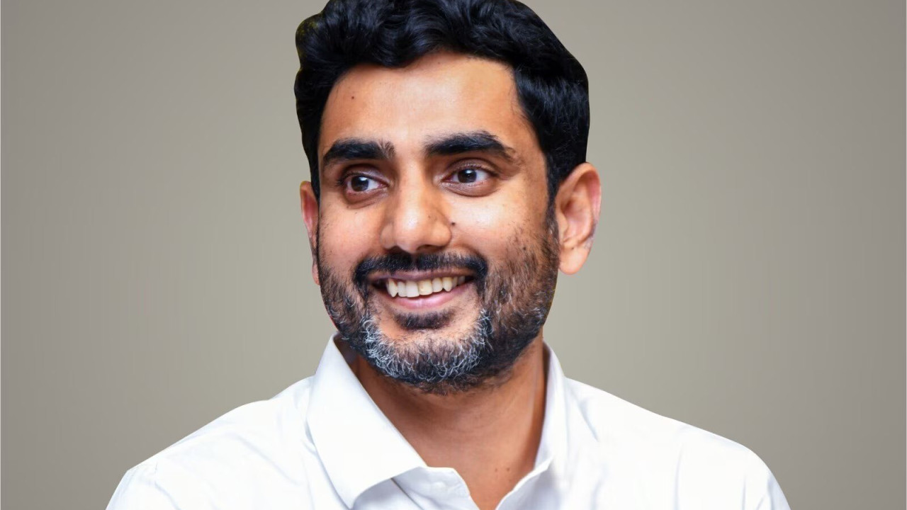 తిరుపతిలో ఎన్టీఆర్ స్పోర్ట్స్ కాంప్లెక్స్‌ను ప్రారంభించిన నారా లోకేశ్