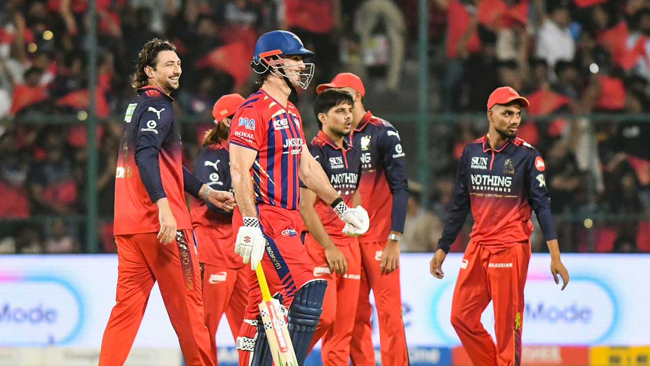 Lucknow Super Giants Collapses Against RCB Bowlers in Bangalore