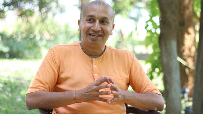 కుటుంబంలో ఇబ్బంది పెట్టే బంధువులతో వేగలేకపోతున్నారా?.. గౌరాంగ దాస్ చెప్పిన 3 చిట్కాలు మీకోసమే!