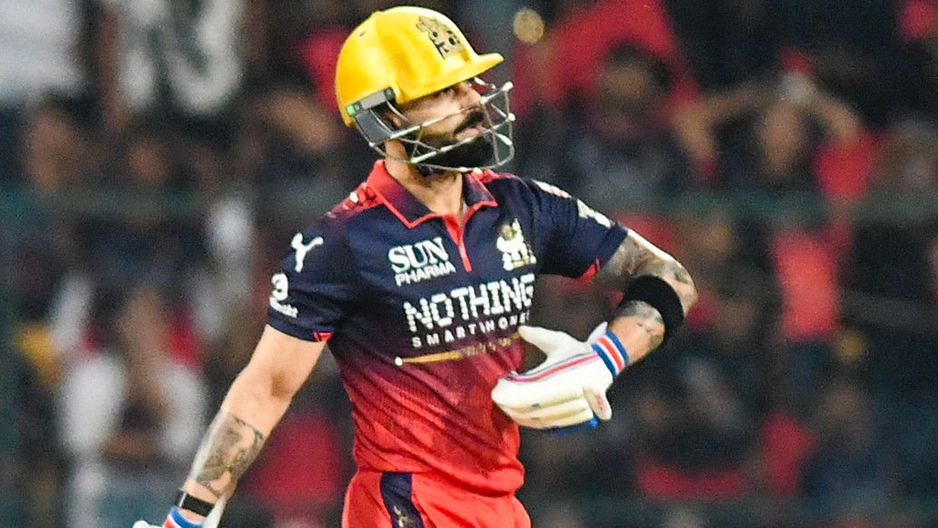 ఐపీఎల్ చరిత్రలో కోహ్లీ అరుదైన ఫీట్