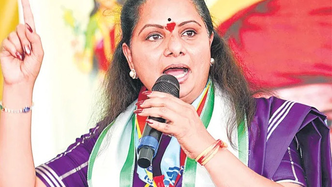 Kalvakuntla Kavitha Fires at Tejasvi Surya Over Telangana Remarks