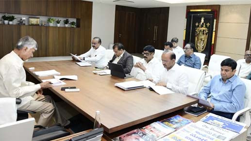 శ్రీవాణి నిధులతో 5000 ఆలయాలు.. రెండేళ్లలో పూర్తికి ఏపీ సీఎం చంద్రబాబు ఆదేశం