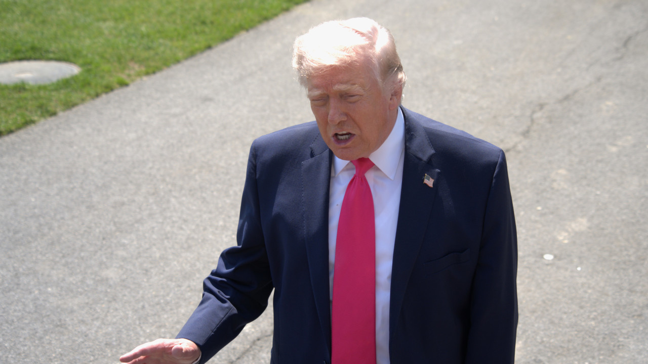 Donald Trump Warns Iran of Destruction if No Deal