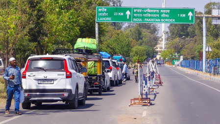 Pakistan Denies Visas to 92 Indian Pilgrims