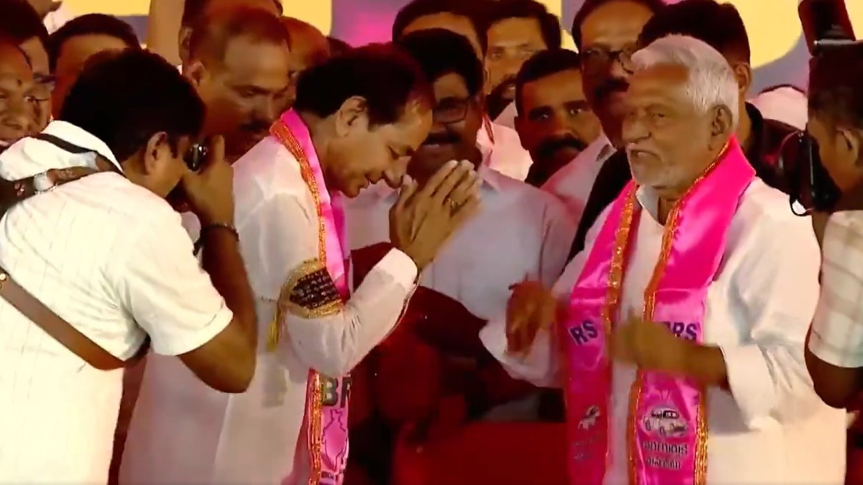 Jeevan reddy joins BRS