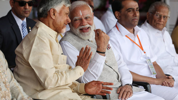 PM Modi Wishes Chandrababu Naidu on Birthday