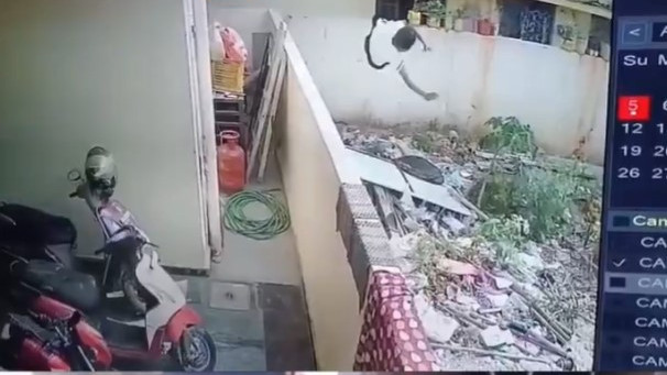 14 year old boy fallen from a sidewall in Hyderabad