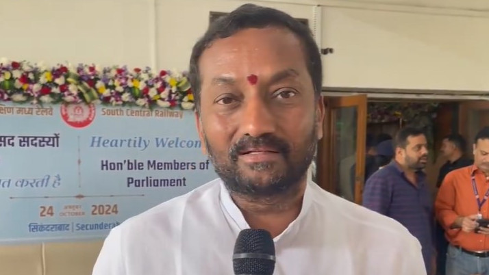 Raghunandan Rao fires at BRS and Congress