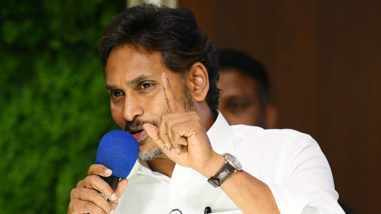 Jagan reacts to govt dismissed Venkataramireddy from service