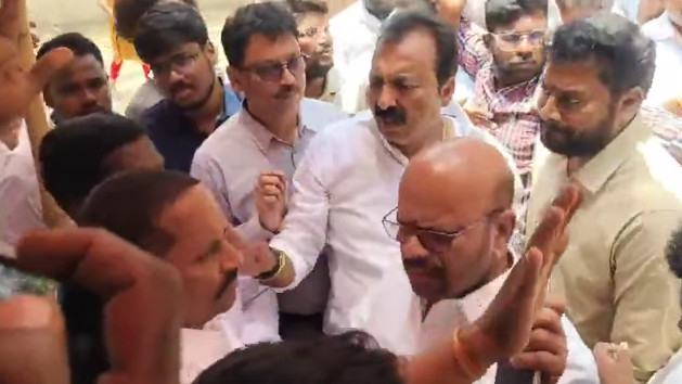 SVSN Varma Pendem Dorababu brawl in Pithapuram over CM Photo