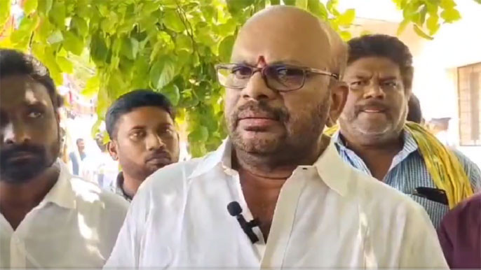 Pendem Dorababu Is Ysrcp Covert Says Pithapuram Tdp Ex Mla Svsn Varma