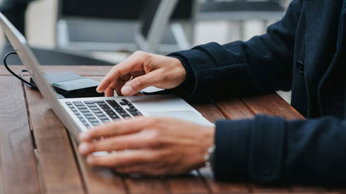 IIT Failure To Rs 12 Crore Microsoft Job Offer Techie Shares Journey Of Never Giving Up