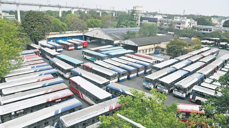 Govt to form ministers committee to resolve RTC Stike