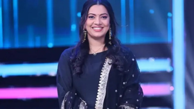 Geetha Madhuri reveals shocking secrets about celebrity couples