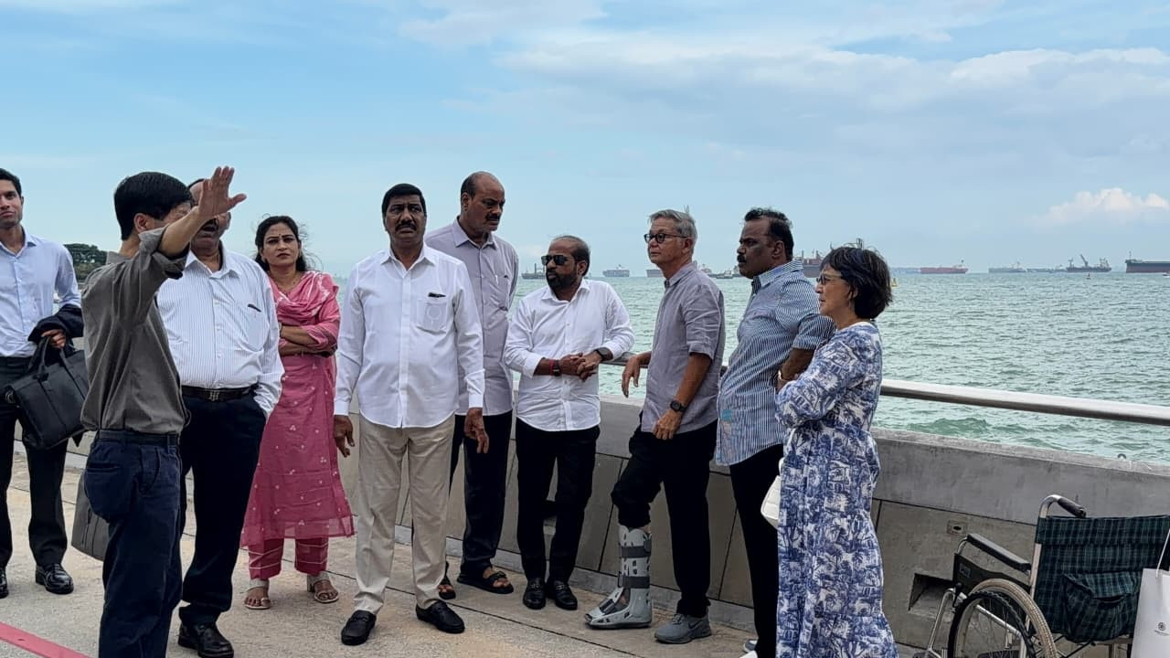 AP Ministers visits Marina Barrage in Singapore