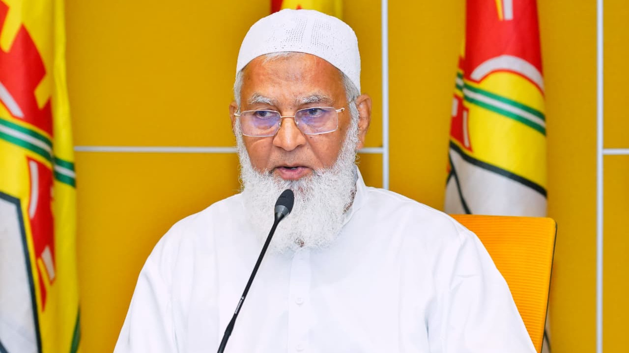 MA Sharif slams YCP leaders over Pedda Dastagiri murder