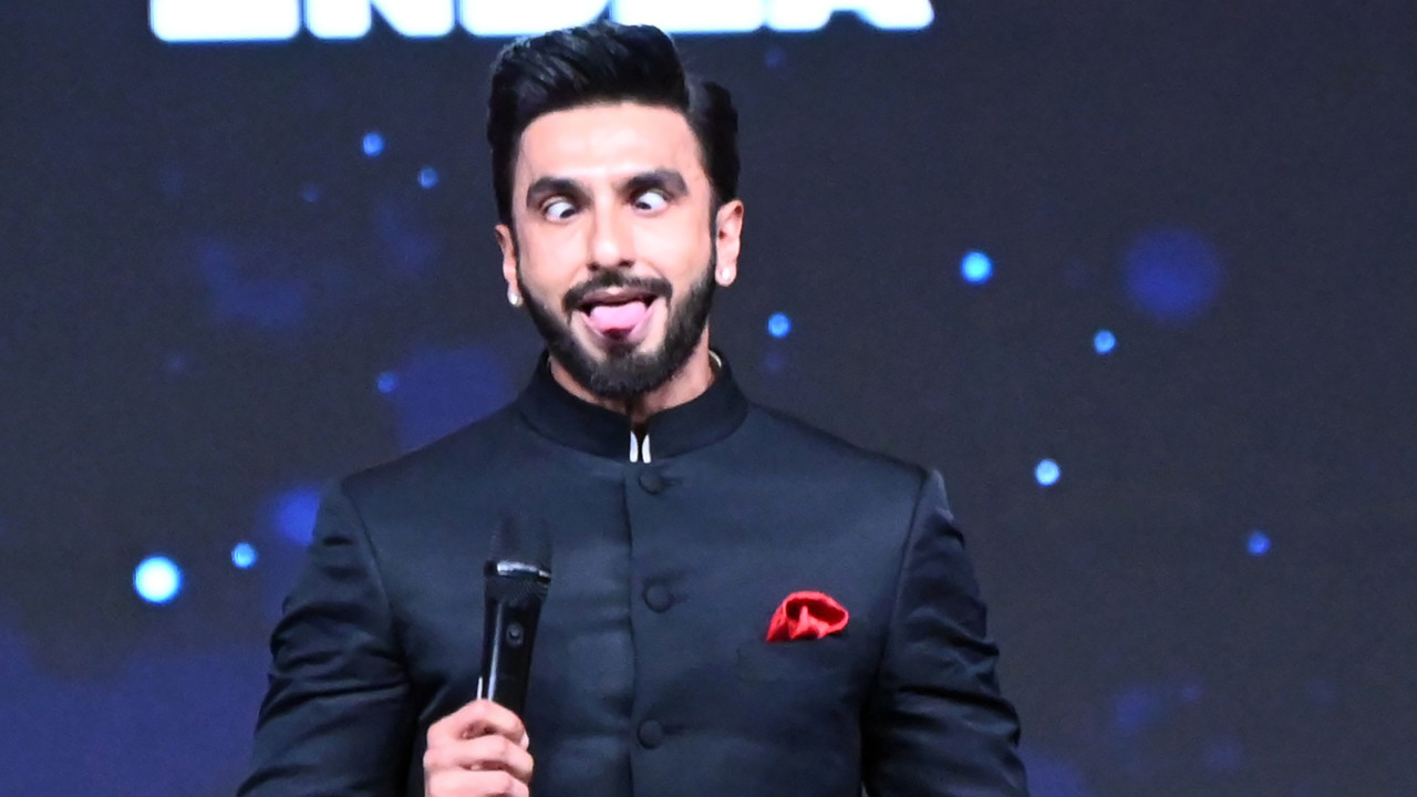 Ranveer Singh Ready to Apologize for Kantara Controversy Visits Mysore Temple