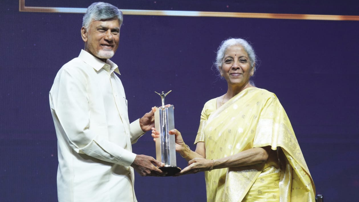 Chandrababu Naidu Receives Business Reformer of the Year Award