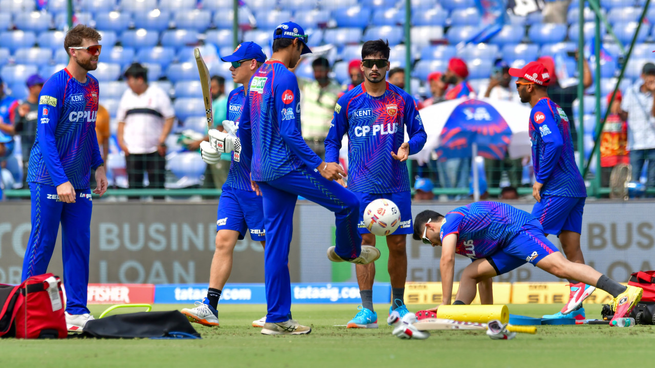 Axar Patel Wins Toss Delhi Capitals to Bat First vs Punjab