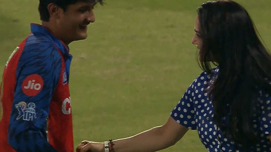 Preity Zinta Punches Priyansh Arya After Punjab Kings Victory