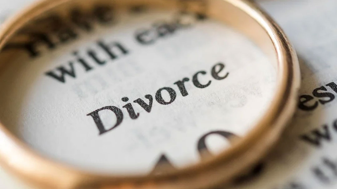 Divorce Case Woman Cheats Court Showing Husbands Sister as Second Wife