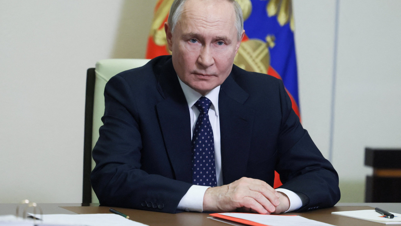 Putin tells Iran FM Araghchi Russia will do everything to secure peace in Mideast