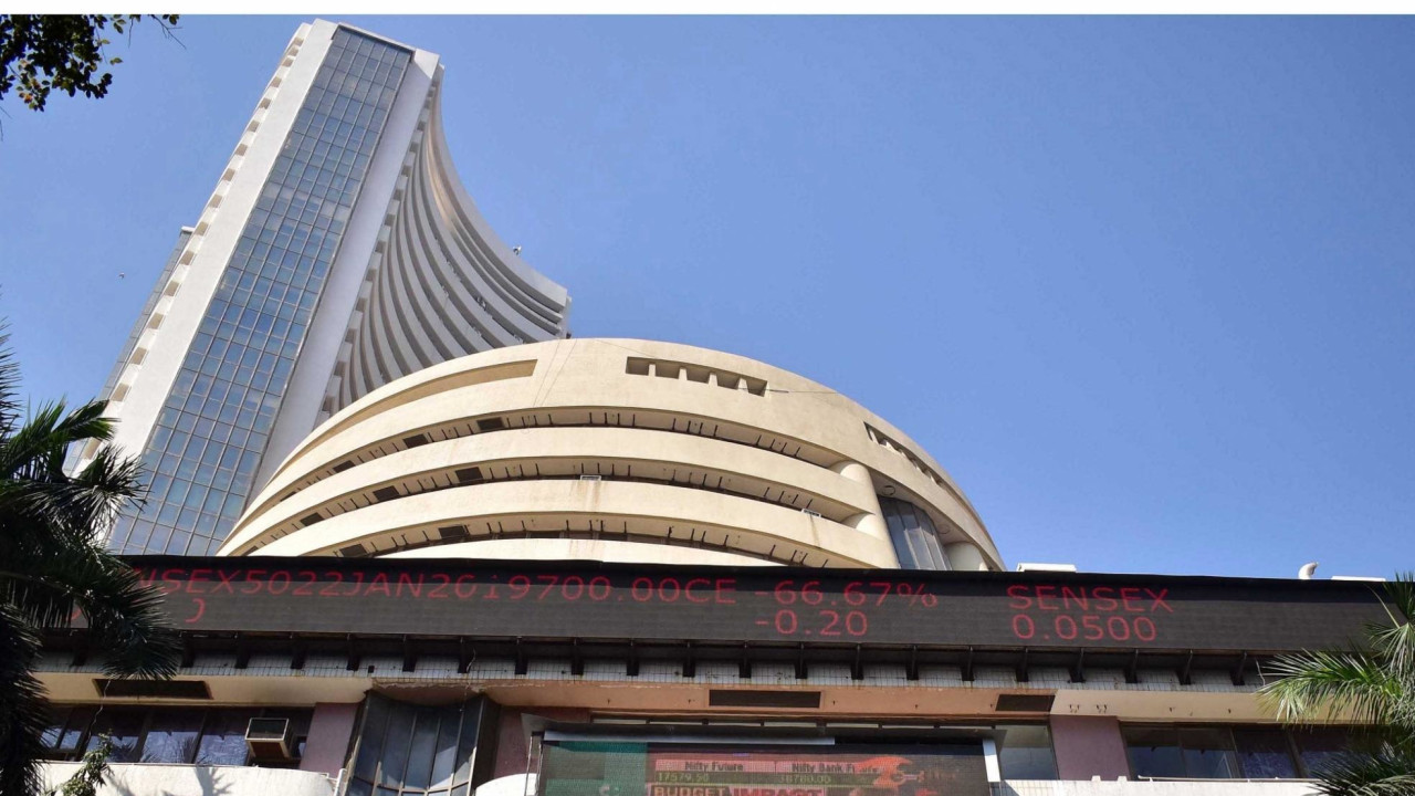 Stock Markets ended with huge profits after India New Zealand FTA