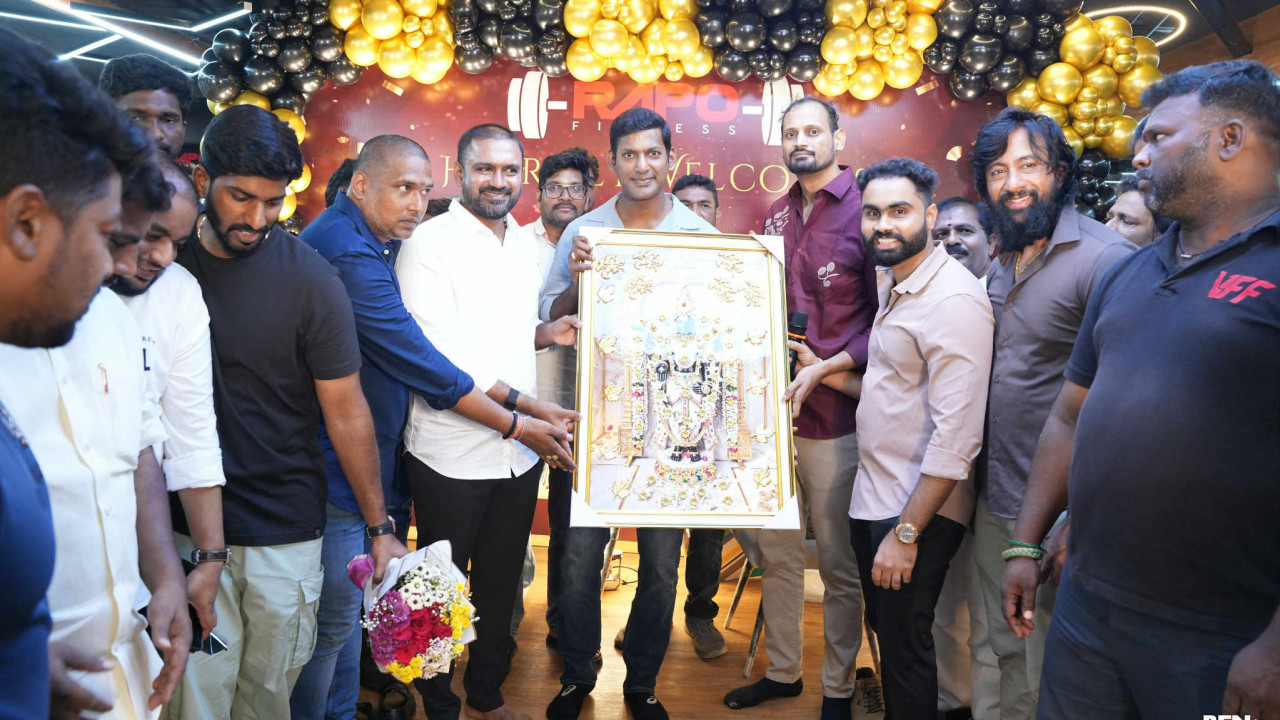 Hero Vishal visits Rapo Gym in Rajhumundry